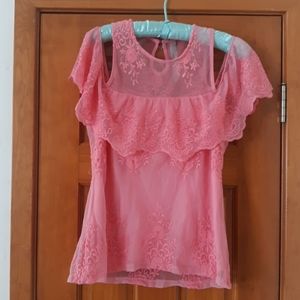 Society girl, lace super cute Women's top.